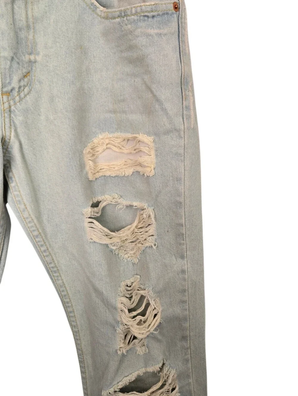 Levi’s 511 Distressed Jeans W32 L30 Light Wash Ripped Denim